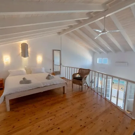 Ilios Apartment