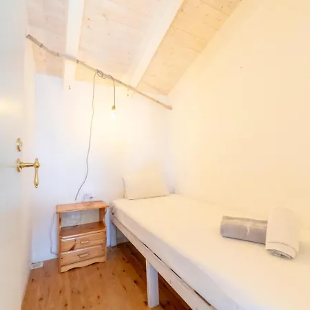 Ilios Apartment *